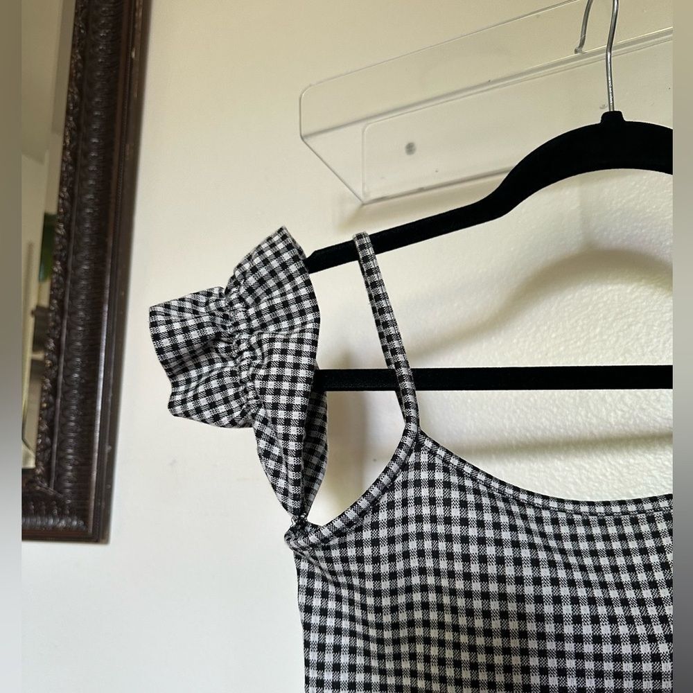 Missguided Dress Off the Shoulder Cuffs - Black & White Mini Checkered Size 0 - Picture 2 of 6